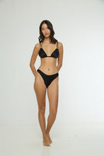 Flora Undies